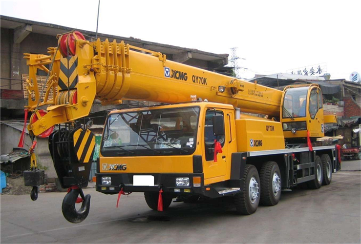 沛县吊车出租选择重点